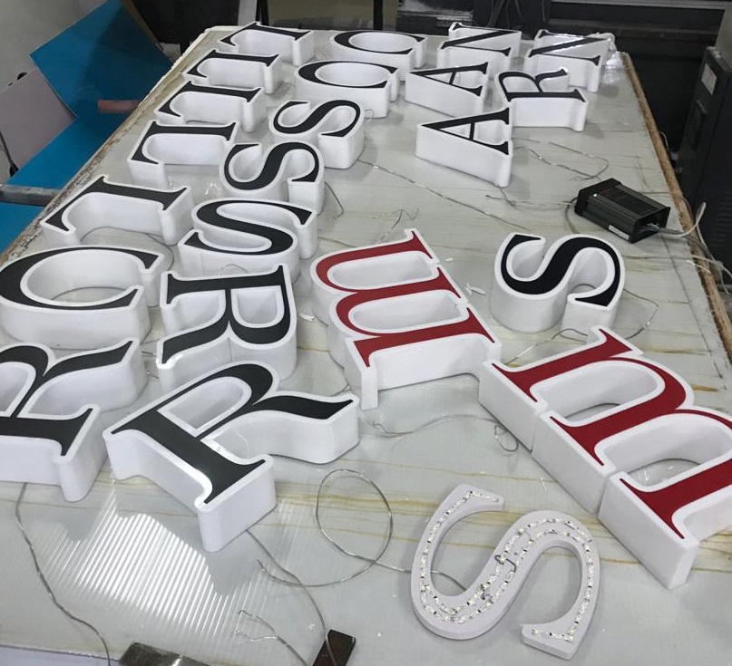 fabrication signmaker KL